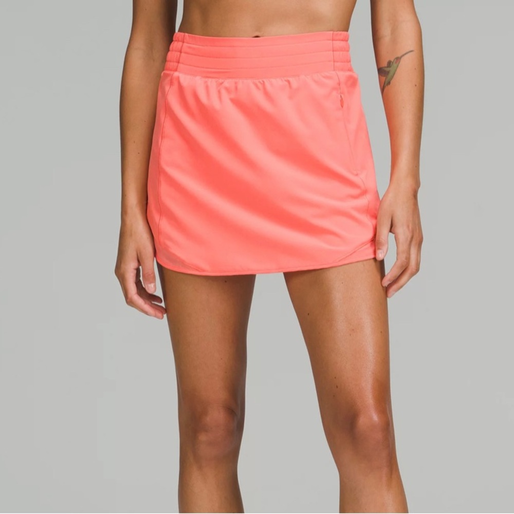 NWT Lululemon Hotty Hot High Rise Skirt in Raspberry Cream